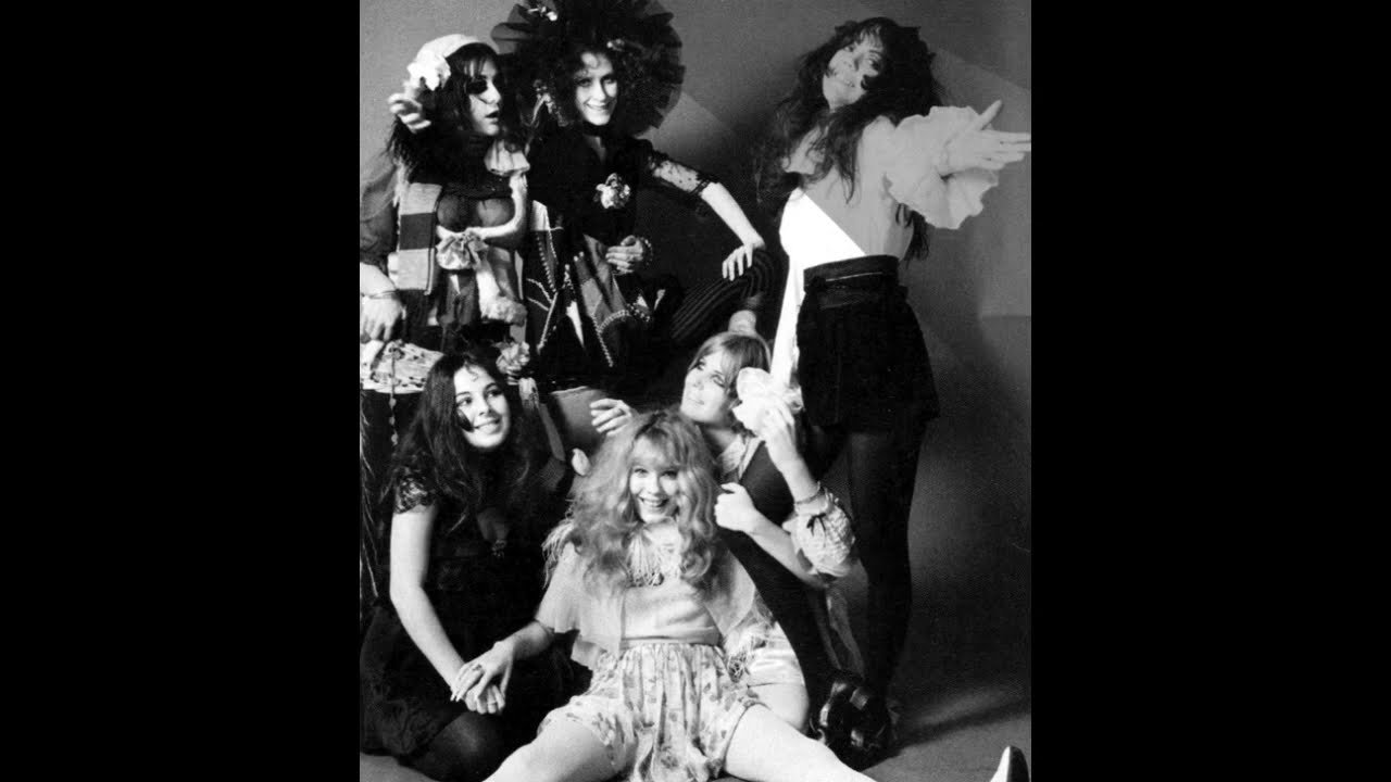 Frank Zappa & the groupies (part 2), review: Groupie Suite – Live Santa Monica 21 august 1970