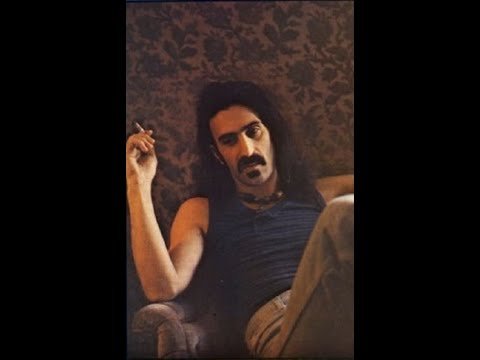 Frank Zappa: 1979 KPFK-FM LA CA interview Varese, Freak Out, R & B, musical influences