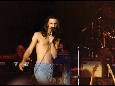 Frank Zappa’s voice: characteristics, how much did he like to sing?