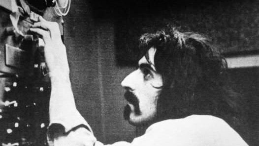 Le composizioni di Frank Zappa come un oggetto mobile di Calder