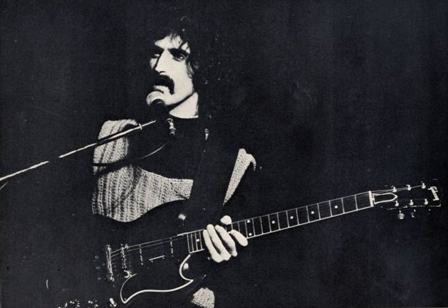 Frank Zappa chitarre, strumenti, filtro 'varitono'