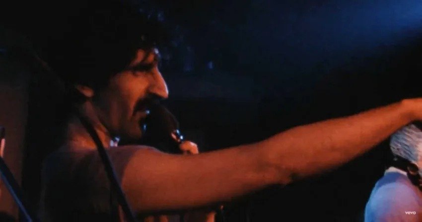 Frank Zappa e la sua “personale collezione di sogni sbriciolati”
