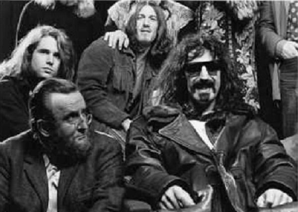 “Sono a favore di chi fa cose ‘anormali’ perché…