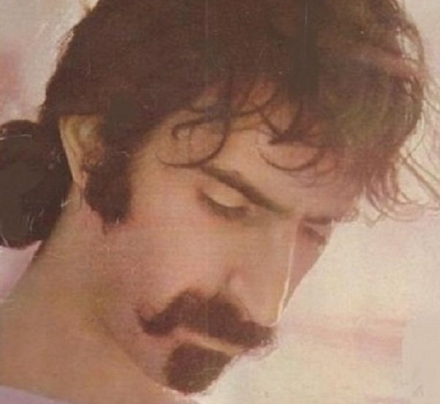 “Alla maggior parte delle persone che ascoltano la mia musica non frega un cazzo della musica orchestrale…