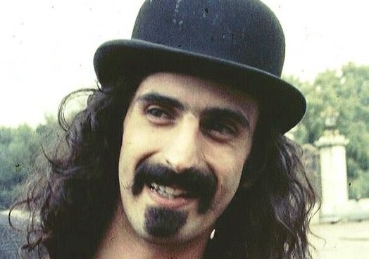 FZ: “Sono una persona concreta…