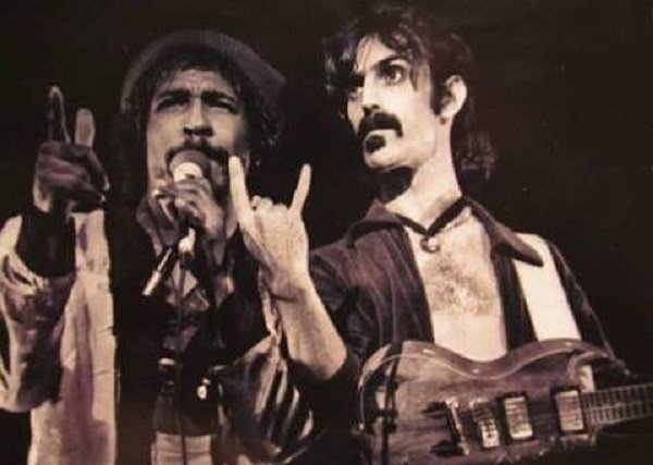 FZ: “Suonare nelle mie band richiede una certa dose di audacia…