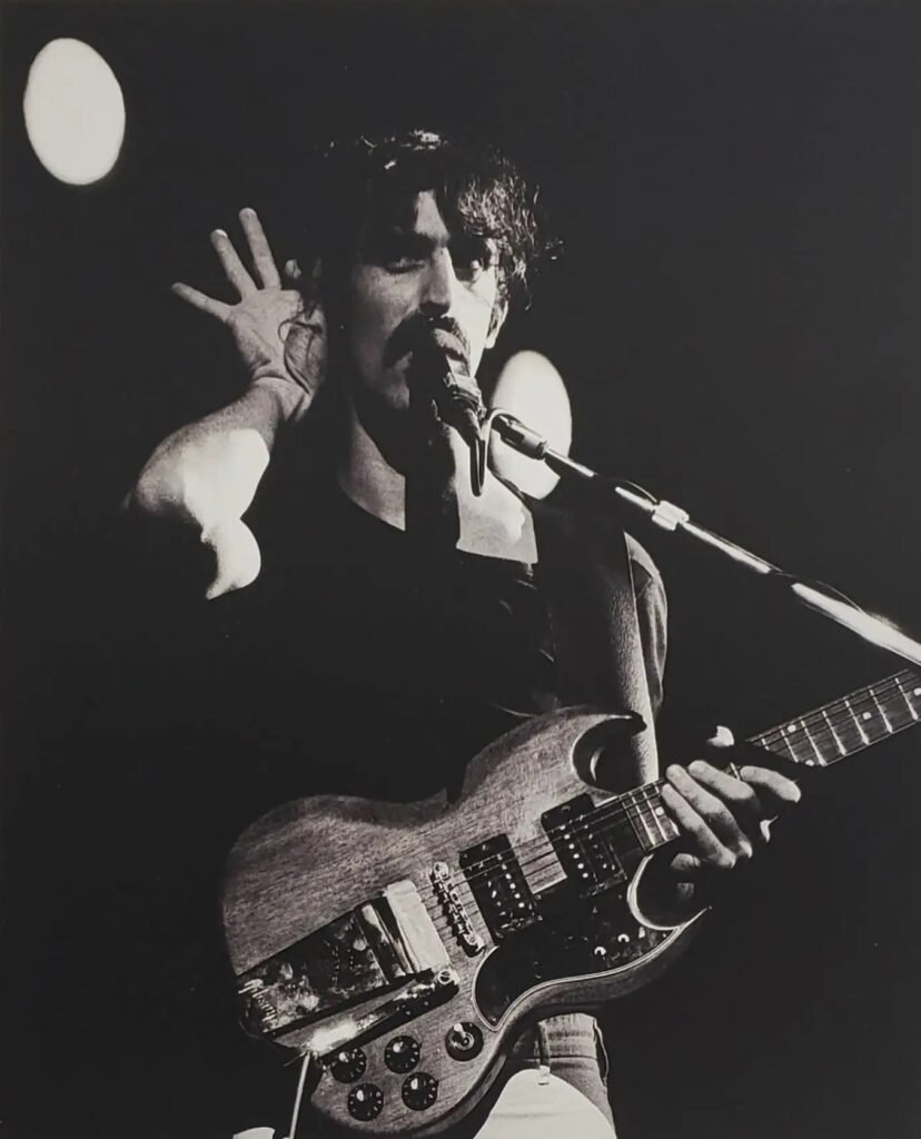 Frank Zappa tra musica e teatro