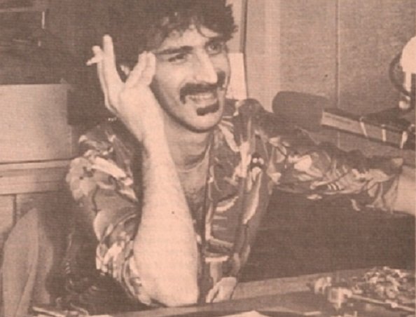 Frank Zappa sugli artisti usa e getta nel mondo musicale