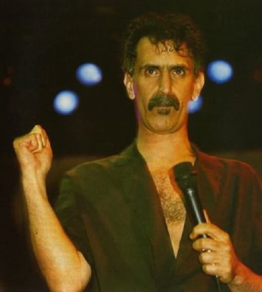 Frank Zappa tra rabbia e ironia