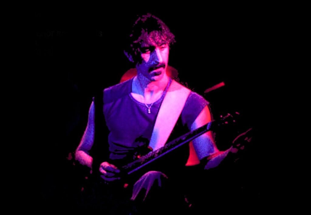 Frank Zappa attratto da tutto ciò che è psicotico