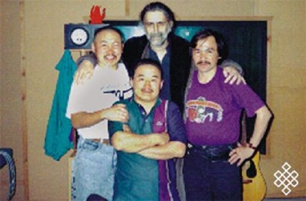 Frank Zappa con gli Huun-Huur-Tu