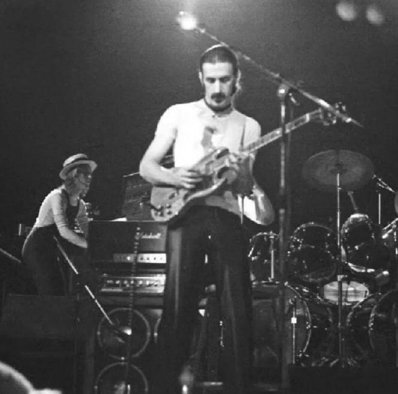 Le esperienze scioccanti di Frank Zappa