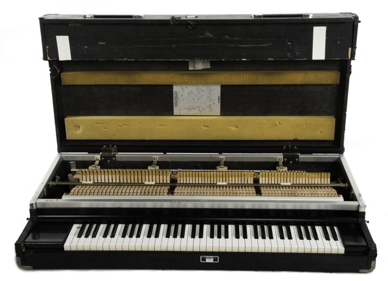 Pianoforte a coda elettrico Yamaha CP-70 di Frank Zappa