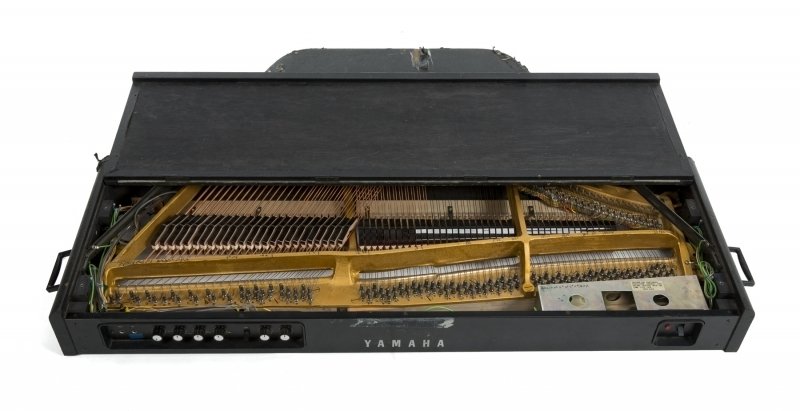 Pianoforte a coda elettrico Yamaha CP-80 di Frank Zappa