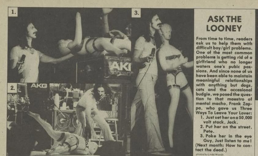 Frank Zappa con una bambola di gomma